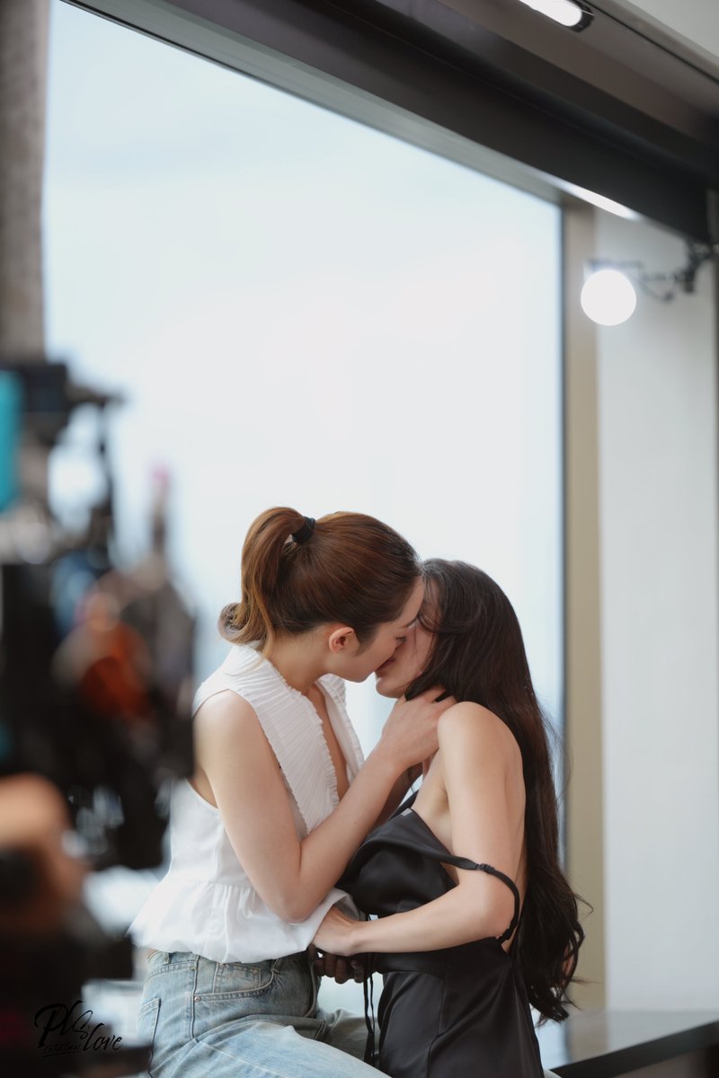 LenaMiu_CH3's tweet photo. ความหมายของอยู่ด้วยกันทั้งวันทั้งคืน =

LENAMIU PLS LOVE EP4
#PlsLoveรักได้ไหมEP4 https://t.co/yUhQNGuDLr