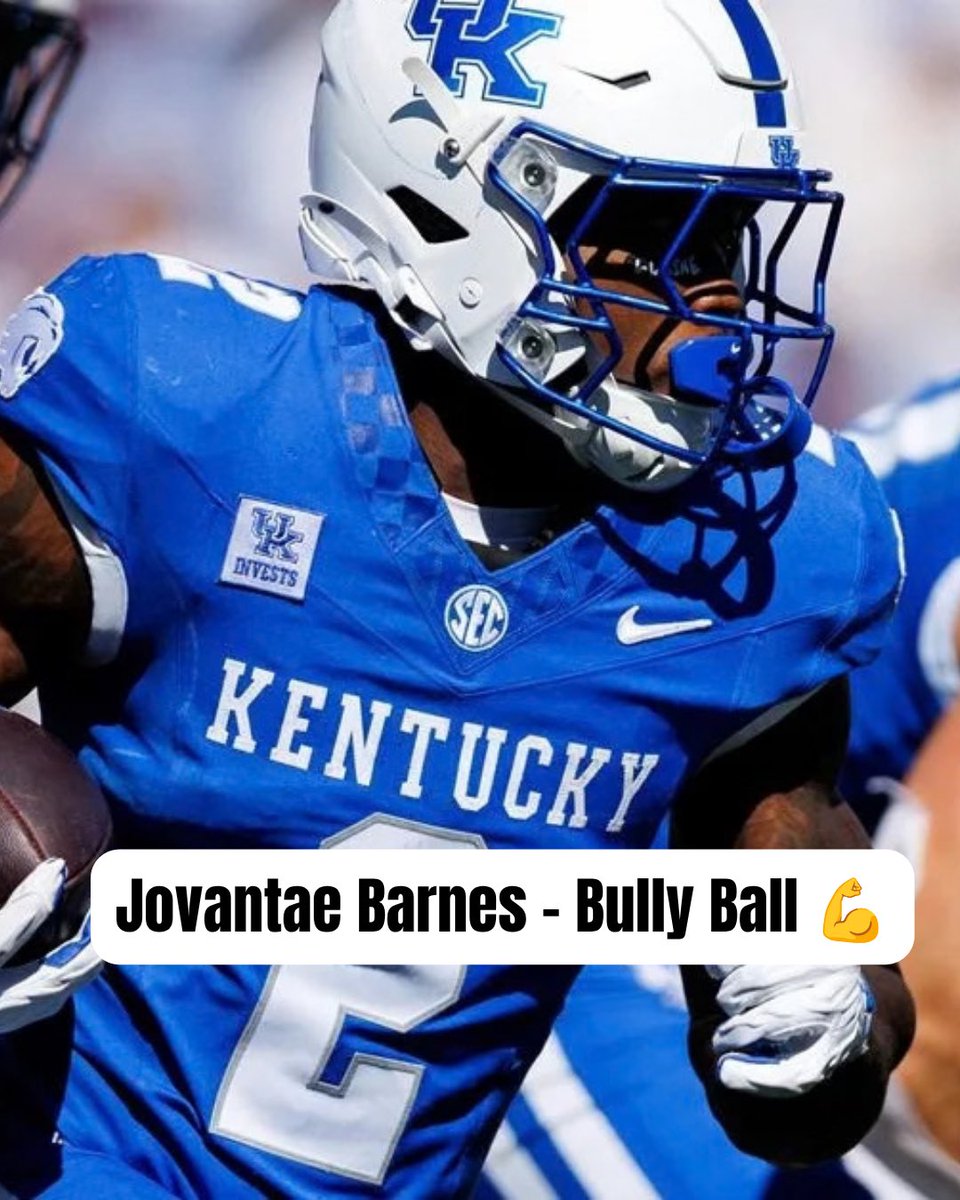 letterwinnerpod's tweet photo. Barnes had chances to step out of bounds. He chose violence instead. ππ€
Nasty stiff arm. Two yards out of bounds. Mushed the defender.
That's a different running style. And it might earn him a bigger role.
#UKFootball #Barnes #BBN #LetterwinnerPod https://t.co/Z7031p5H4D