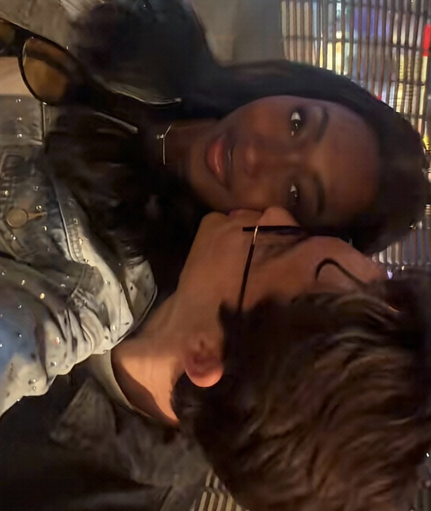 core4lii's tweet photo. If black girls getting loved without having to struggle is a “scam”, gimme more of that🥹 https://t.co/vVaFTHby3u
