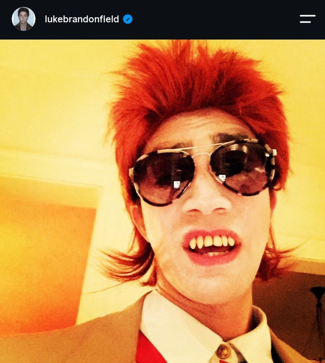 lluestat's tweet photo. Ja pode se arrumar pro #Halloween? https://t.co/EYbscjMjQp