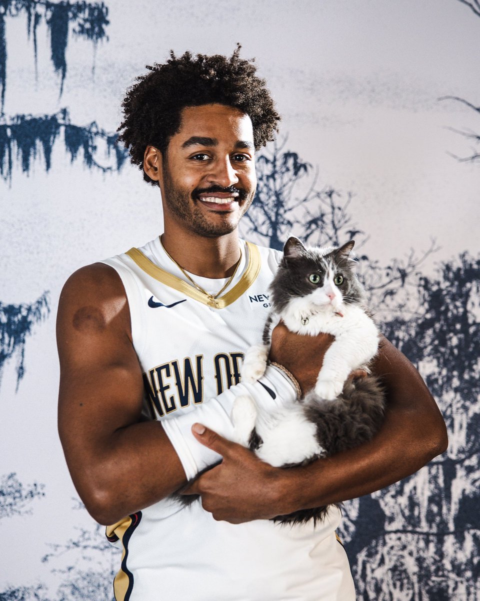 PelicansNBA's tweet photo. yk the vibes https://t.co/6bqM8ZA2FZ