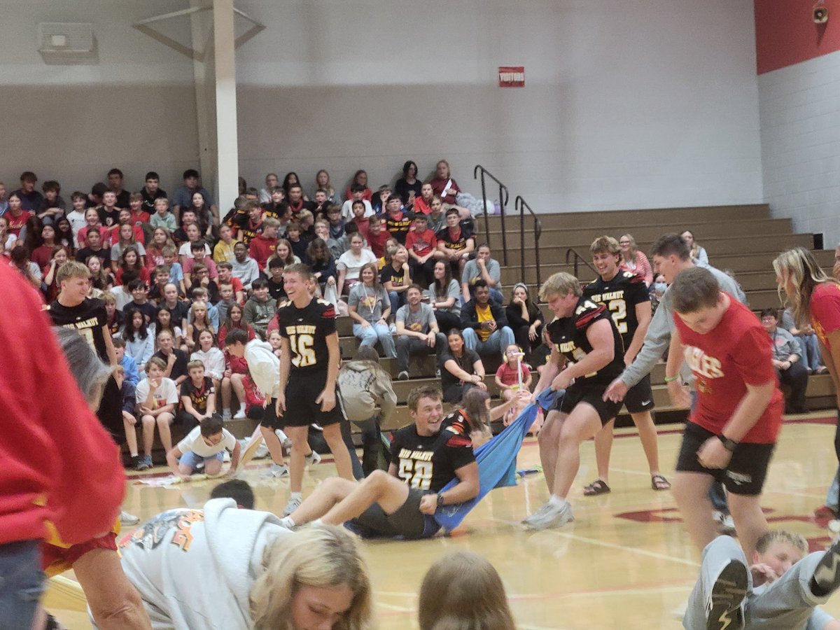 BWEagleFB's tweet photo. It was a pleasure taking some of our seniors over to the middle school for today’s pep rally!  

Big night tonight for the Eagles! Make sure you’re in attendance and bring the energy as we take on Worthington Kilbourne in tonight’s Homecoming matchup.  

Go Eagles! 🦅 https://t.co/sZ0nMHk6O0