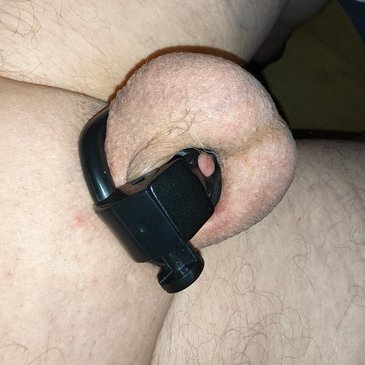esclaveaff2839's tweet photo. #cagecheck  #cagedechasteté  #teamlocked  #chasteté  #locktober https://t.co/wNaNTjePWN