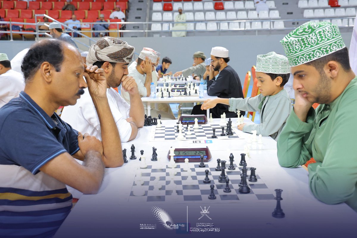 Mcsy_GovernBatS's tweet photo. منافسات مثيرة في بطولة محافظة جنوب الباطنة الدولية للشطرنج الخاطف 2026 نظمتها الإدارة بالصالة الرياضية بالمجمع الرياضي بالرستاق شارك فيها 172 مشارك ومشاركة من مختلف الجنسيات… https://t.co/dKS0yMcdE3