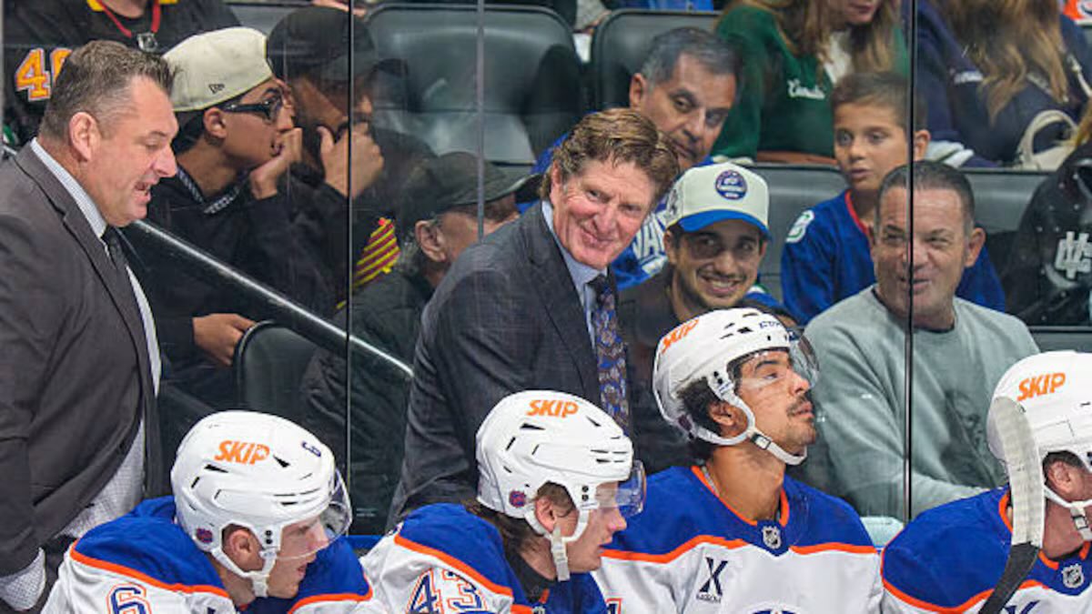 TSNHockey's tweet photo. From @martybiron43 on @DominosCanada That’s Hockey - Breaking down what he has seen from Edmonton through two games so far: https://t.co/o0xx9DmzXH 

#DominosThatsHockey https://t.co/wFSSrWPAPs