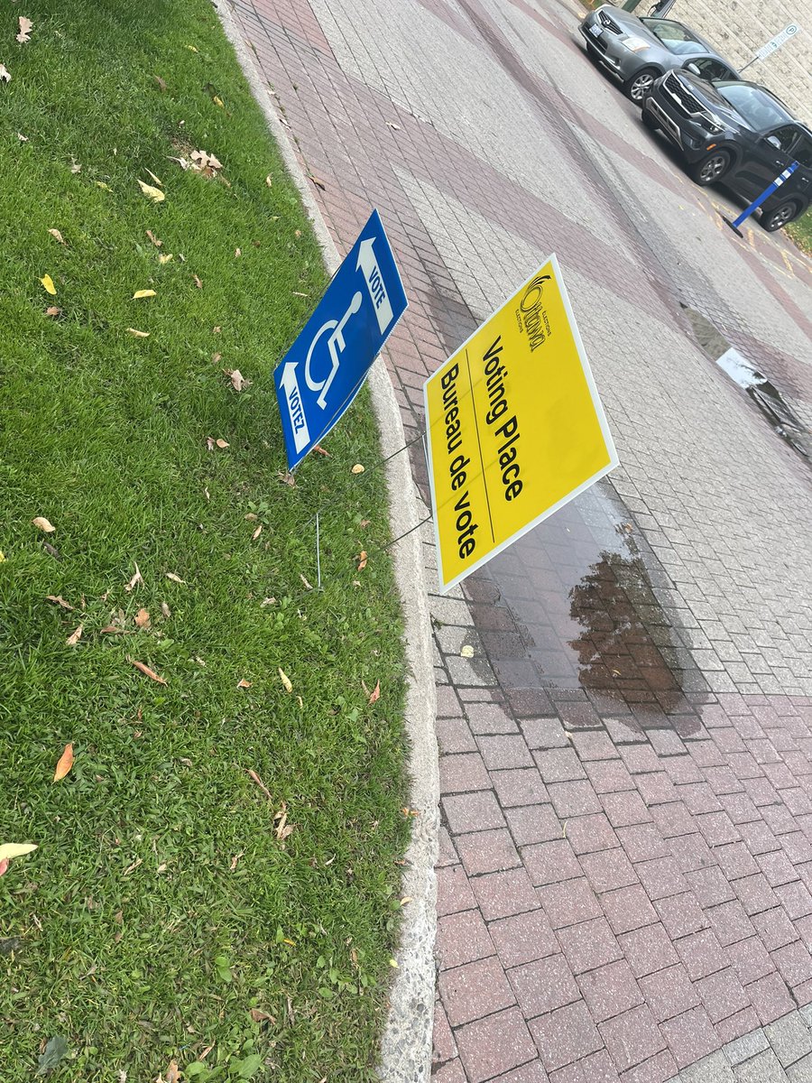 JimWatsonOttawa's tweet photo. Just voted Early but not often! https://t.co/racYy7FDjE