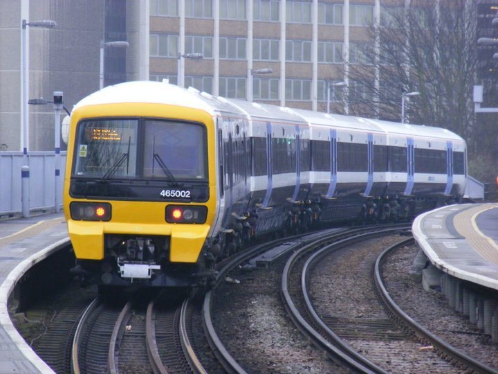 LondonStreetsGB's tweet photo. Southeastern engineering works shut lines around Lewisham this Sunday — full list of changes https://t.co/wMWumkGaAe #Lewisham #LondonTravel #WeekendTravel https://t.co/ZuAJ75zKNI