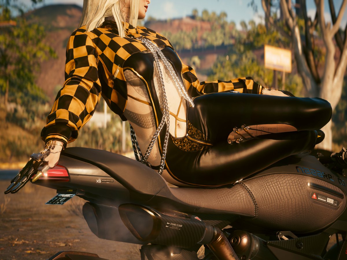 xXRavelinXx's tweet photo. Her body is everything 

#Cyberpunk2077 #VirtualPhotography https://t.co/93fVjbdc4X