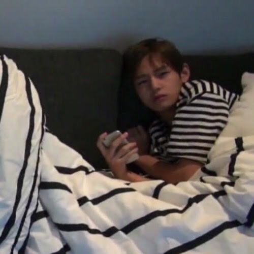 nongtaepics's tweet photo. nong tae’s sleepy face is so cute and funny huh? all chubby and round after waking up ( - ⌓ - ) https://t.co/JivyhdVYp6