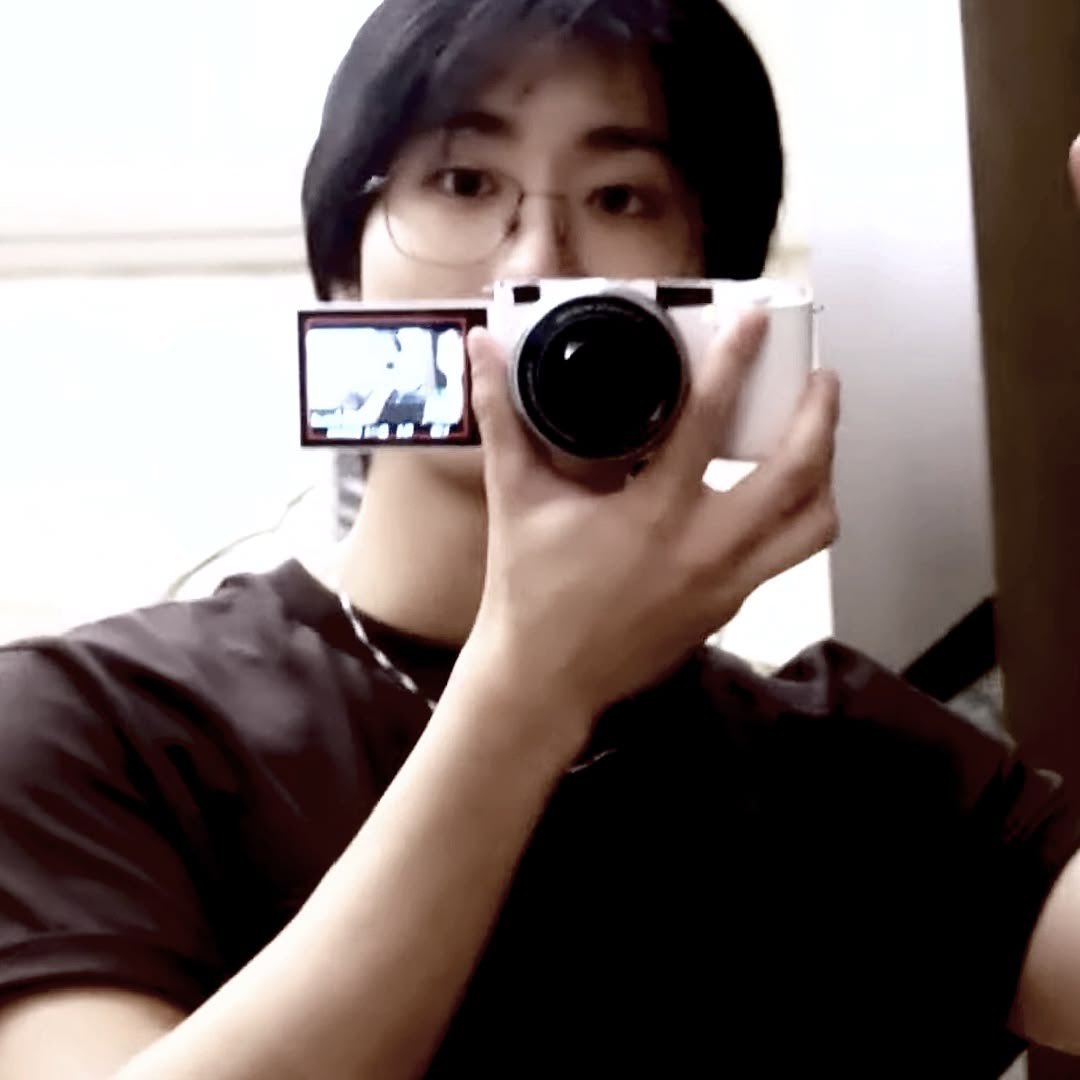 skz_straystays's tweet photo. Also just gonna leave this here as a bonus https://t.co/zHjGP3Hfqz