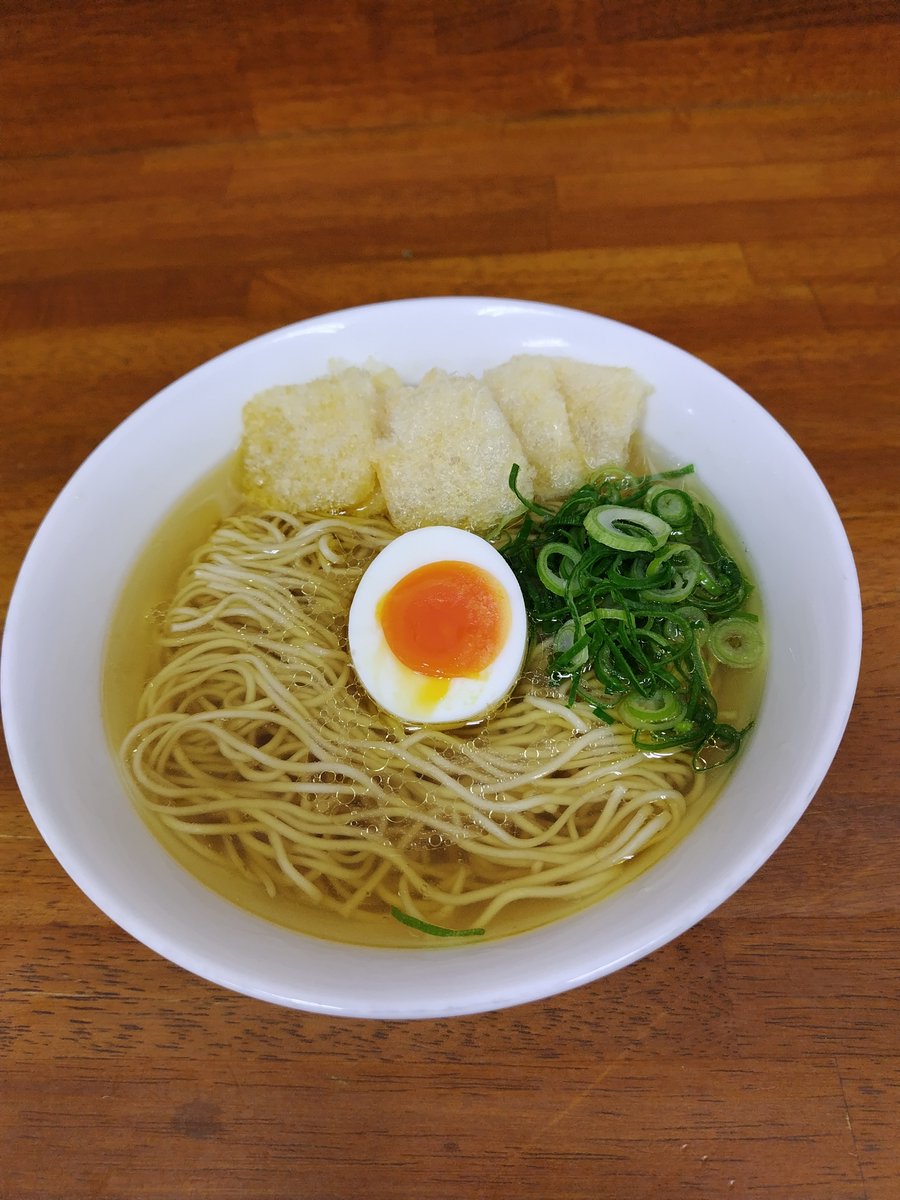 limelig98183124's tweet photo. ぱっちり👀覚めたから岡山までラーメン食べに行こうと思ったけどやめとこ😅
シルバーウイーク油断したら+5kg😱
なんとか昨日の健康診断までに目標の60kgまでは落とせた✌️
最終目標まであと3kg‼️
それまで頑張る👊 https://t.co/p67EhKjxJR