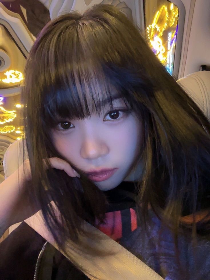 summerzbase's tweet photo. daily summerz #17
this kazuha goes with this chaewon! https://t.co/TqrgFjRSZZ
