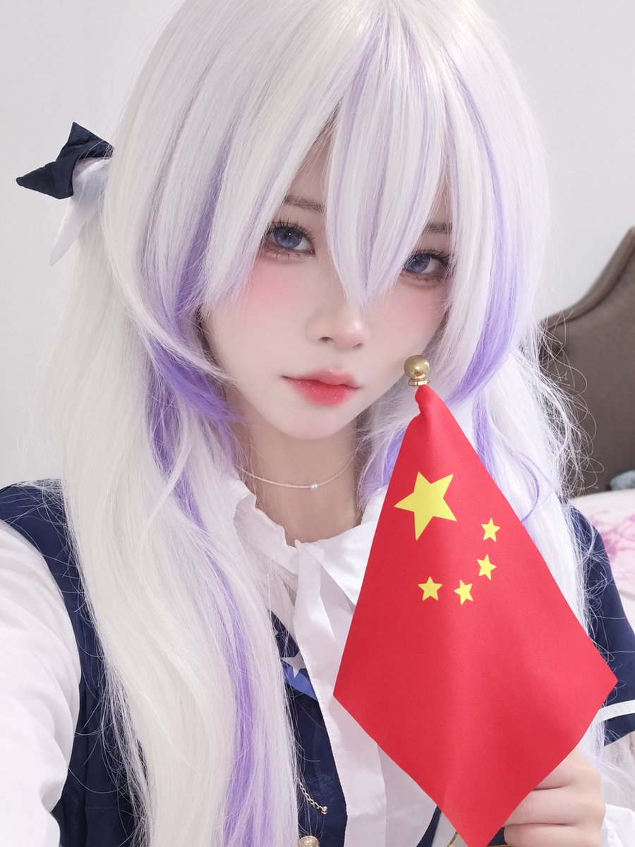 HESAEI258's tweet photo. 你永远是中国人 #男娘 #東雪蓮 https://t.co/WqX8BHlMvl