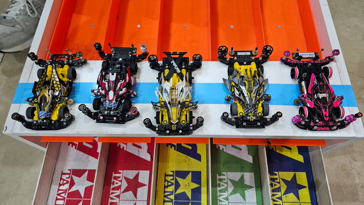 THEPLYGRNDSG's tweet photo. Playground Qualifying Cup 2026 for Mini 4wd World Challenge 2026 #tamiya #tamiyamini4wd #四驱车 #三二四驱 #ミニ四駆 #ミニ四駆Pro #tamiyasingapore #igsg #tamiyaasia #theplaygroundsg #theplayground #タミヤ #ミニ四駆 #mini4wd #enomoto #sigworks #forcelabo #tamiyaalliance #Mini4wd https://t.co/xpH4VnXydF