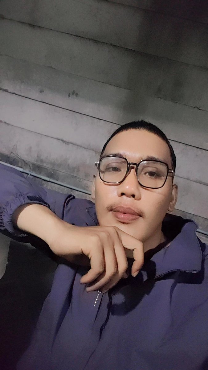 Nop011144's tweet photo. หาคนเย็ดครับ 
#สมุทรปราการ https://t.co/pDIIuzTMju