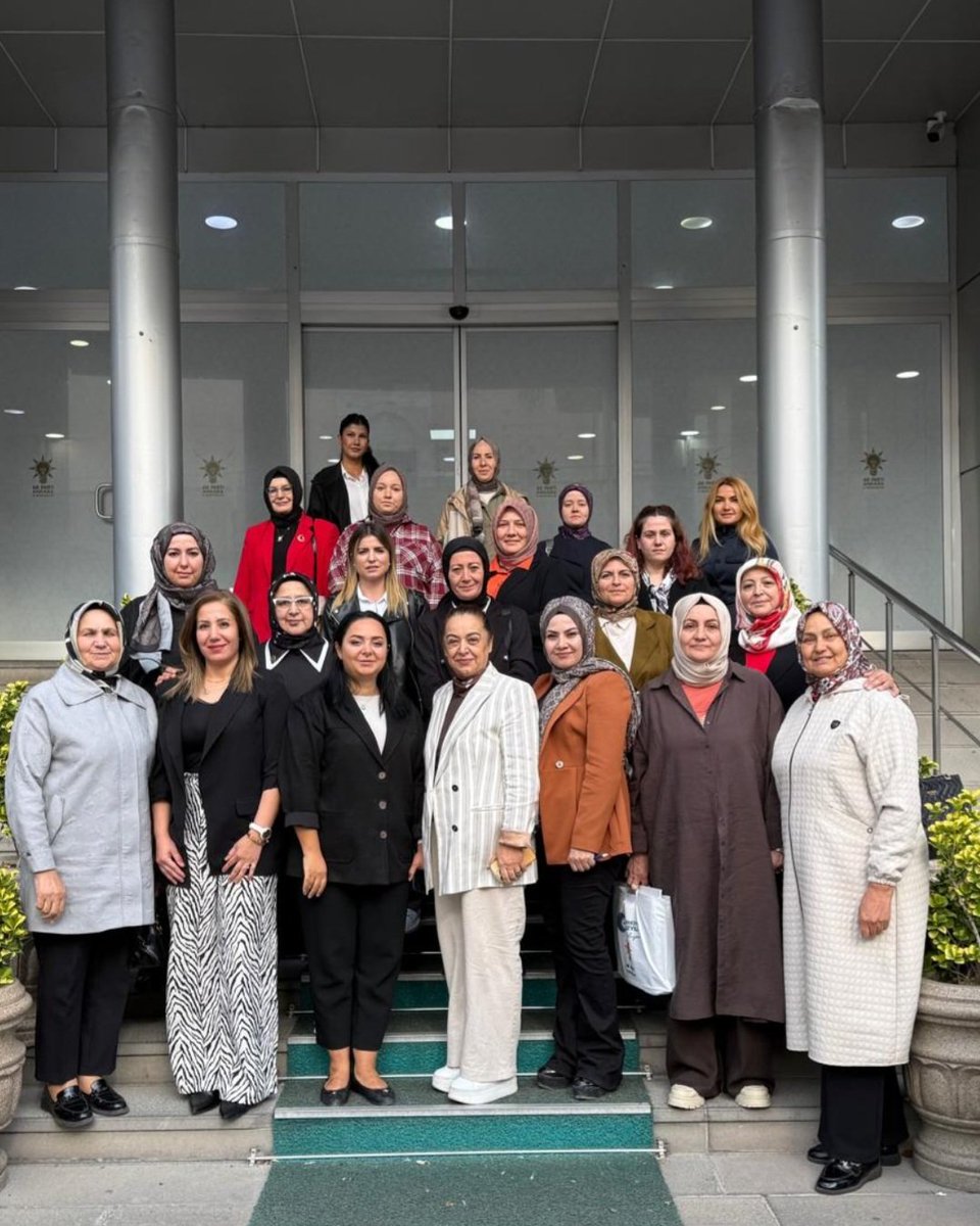 mhtprmn's tweet photo. Genel Merkez KK Genel Sekreteri @ZekiyeNA ve İl SHİB Fatma AYDEMİR'in katılımıyla "25 İlçe Sekreterleri Birim Başkanları Toplantımızı" İlçe Başkanlarımızın katılımıyla gerçekleştirdik. https://t.co/Gy1zXmkiBQ