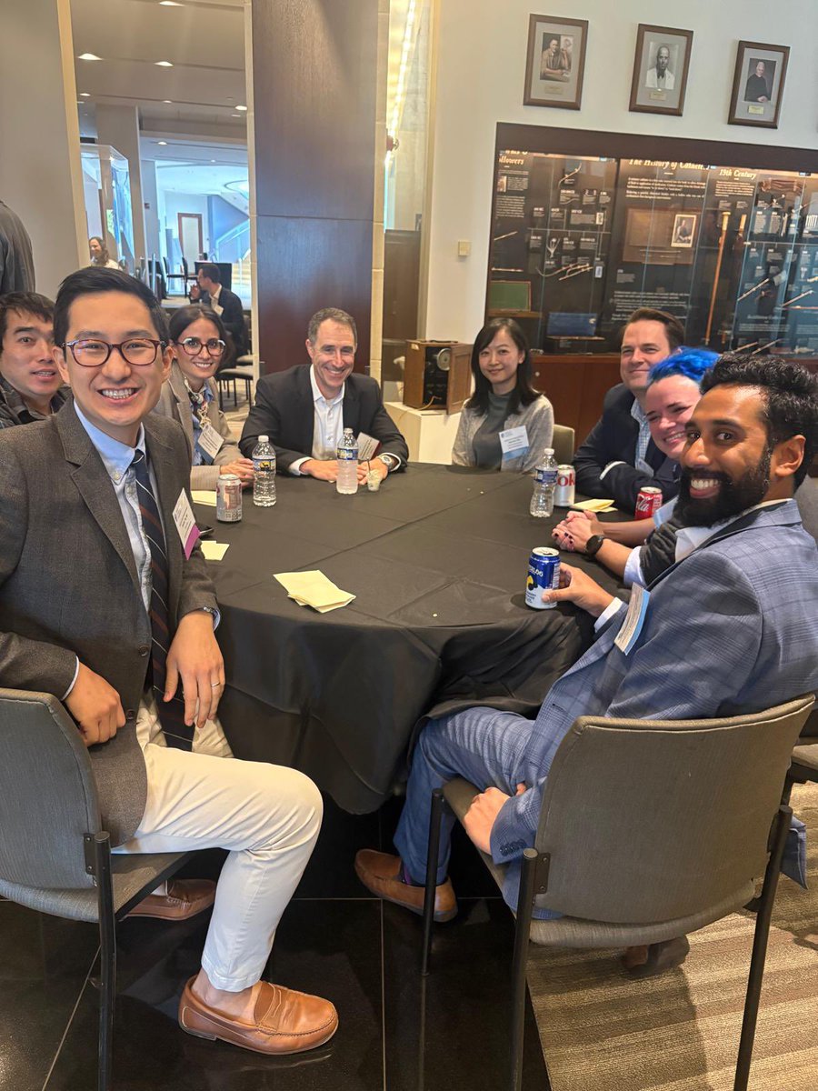 AmerUrological's tweet photo. Early Career Investigators Workshop faculty mentor @Chris_Barbieri1 with workshop participants and rising urologic research leaders.

#Urology #AUA https://t.co/ET1JlD3B0C