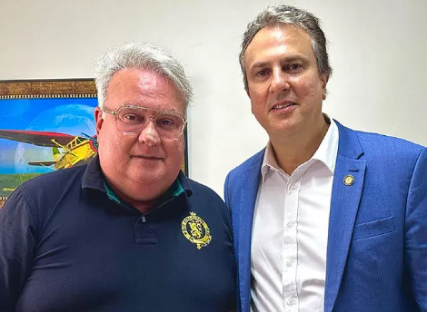 vargas8_7's tweet photo. @folha esse país não existeeeeeeeeeeeeeeeee, na moral https://t.co/8AjHZxG1fI