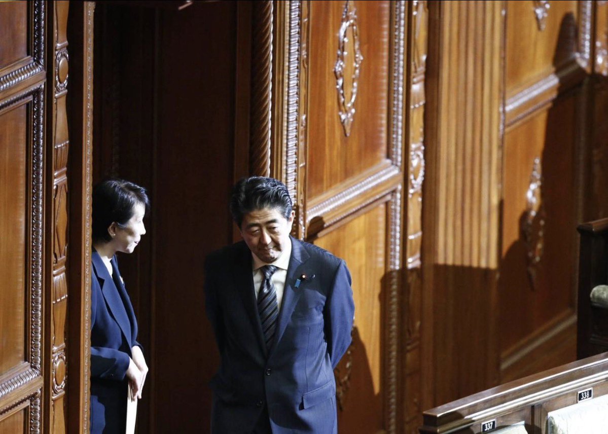 Abeyukiic4's tweet photo. 卧槽这个。 https://t.co/1nWoT5avvF
