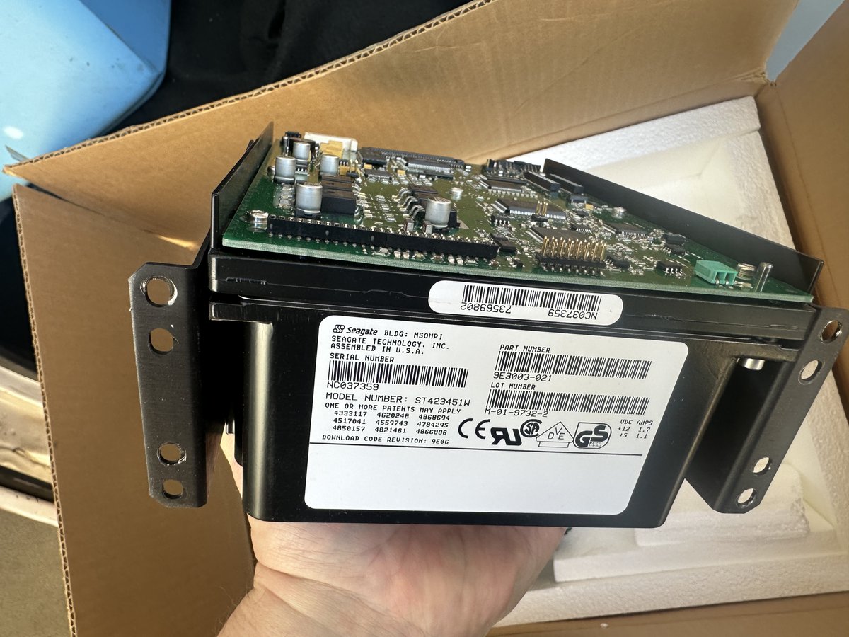 RDKLInc's tweet photo. Found a box of "new old stock" Seagate 22GB full-height 5.25" hard drives!  The weight and quality of these things is incredible. https://t.co/pyka7s8WoE