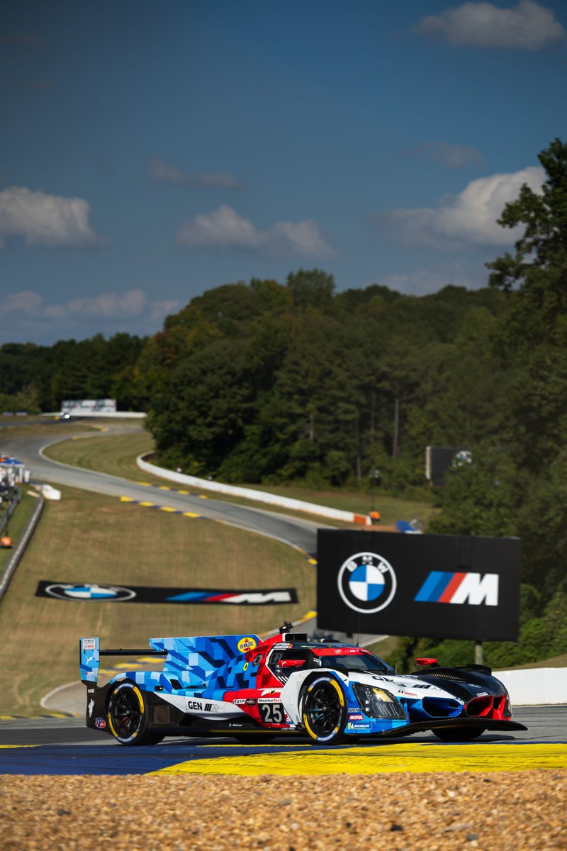 ShellMotorsport's tweet photo. Lights out. Engines fired. Let’s race. 🏁🔥

We will be there every step of the way, fueling BMW with Shell Helix Ultra Oil 💨

#ShellMotorsport https://t.co/0ZyiLYGA4i