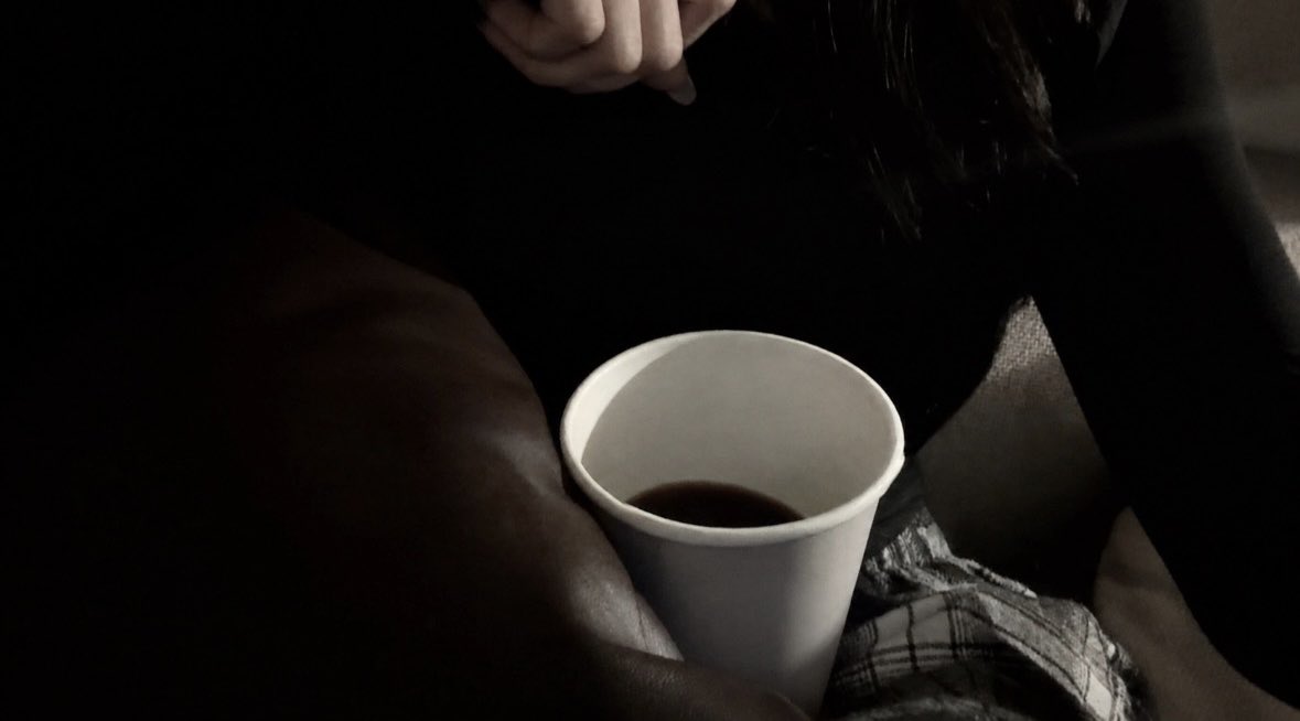 sh21d_'s tweet photo. Night Coffee🖤🪄 https://t.co/O3gajbTuaF