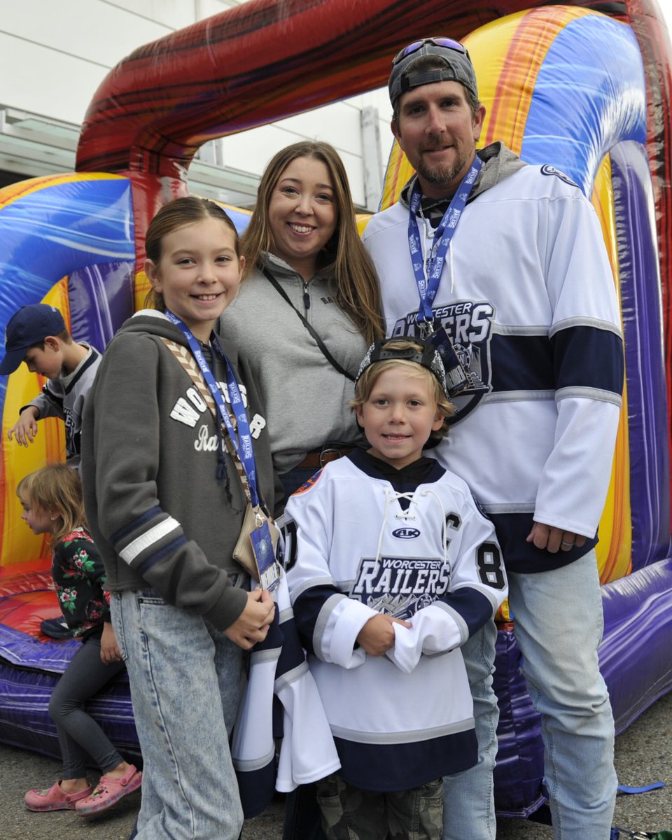 RailersHC's tweet photo. 🎉 Join us from 3-5pm on Commercial Street on October 17th for a block party presented by @BeatboxBevs. There will be live music, games, appearances from Trax and the Railers Cheer Team, and more!

Still need tickets? Get yours today: https://t.co/llVWuyueWc https://t.co/V5bgbPPVvL