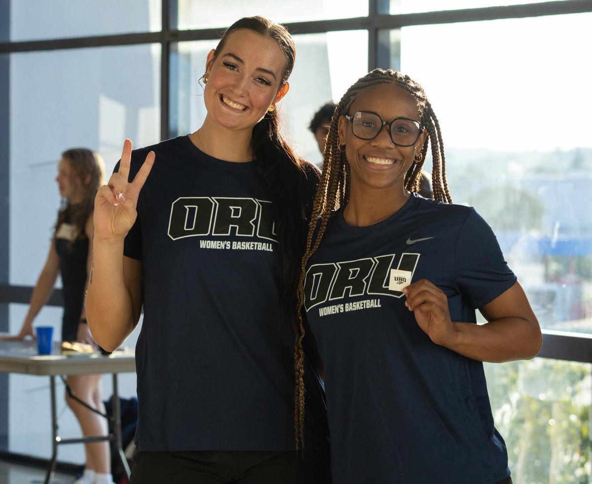 OralRobertsU's tweet photo. “918 Day brings ORU athletes, Tulsa community together” by ORU Oracle Staff Writer Samuel Gaya. Full story https://t.co/KpYkZHng0J https://t.co/1YTOdCCswU