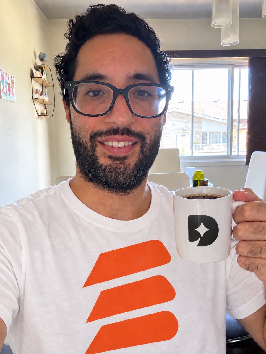 uriel_builds's tweet photo. Good morning founders ! ☕️
How's your weekend going?
Today’s featured product is Danteshot by @sflorimm. Danteshot gives you studio-grade AI portraits from a single selfie.
Check it out on buildside !
#letsgo #coffeePromo https://t.co/BgSP5vlJOA