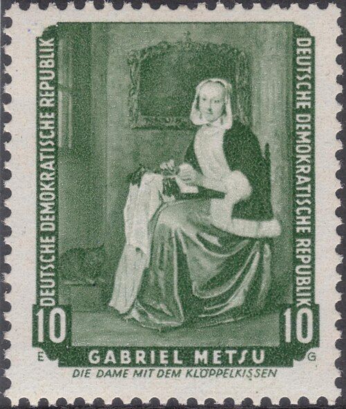 EdnasPetHacks's tweet photo. In 1959 East Germany issued a stamp featuring The Lace-Maker, an oil-on-canvas by Dutch painter Gabriël Metsu (c.1663). Credit: heied.
#ArtHistory #Philately #cats #cattrivia https://t.co/3S6ADrhA69