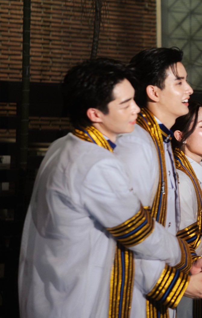 Mukrob_x's tweet photo. ขุนพลกอดพีเจ พีเจกอดขุนพล ฮือ ฮึก ฮือออออ มีใครได้ยินเสียงผมร้องไห้มั้ย ฮือ 😭😭😭😭😭😭😭😭😭😭😭😭😭😭😭 https://t.co/diMccVFOTR