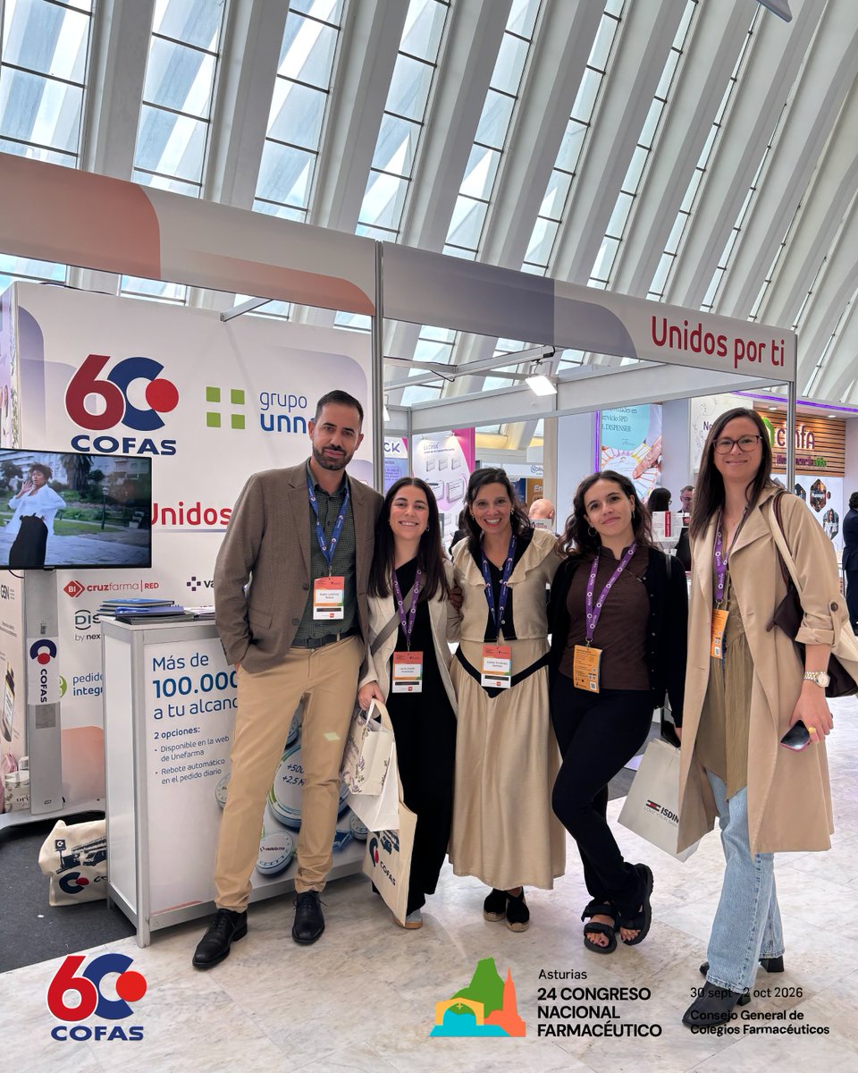 iCOFAS's tweet photo. Día Mundial de la Sonrisa 😊

Nos gustaría conmemorar este día con un pequeño repaso a los buenos momentos que hemos vivido en el #24CNF junto a socios, compañeros y expositores

Porque en cada conversación y cada reencuentro, siempre hay una sonrisa para el recuerdo 💙 https://t.co/v3IlEgYQxp