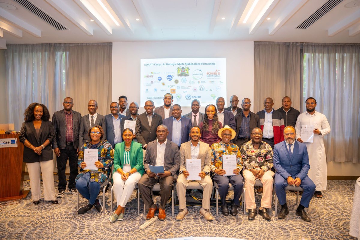 HarvestProgram's tweet photo. Our September newsletter is out now!

• New models to track crop growth stages &amp; cycles
• ADAPT-Kenya builds national ag data infrastructure
• Fields of the World launches a user advisory group
• @AcresProgram joins NASA’s Space4Ag Tour

Read it here 👉https://t.co/JD1C3vuhAa https://t.co/CpRDmotnd0