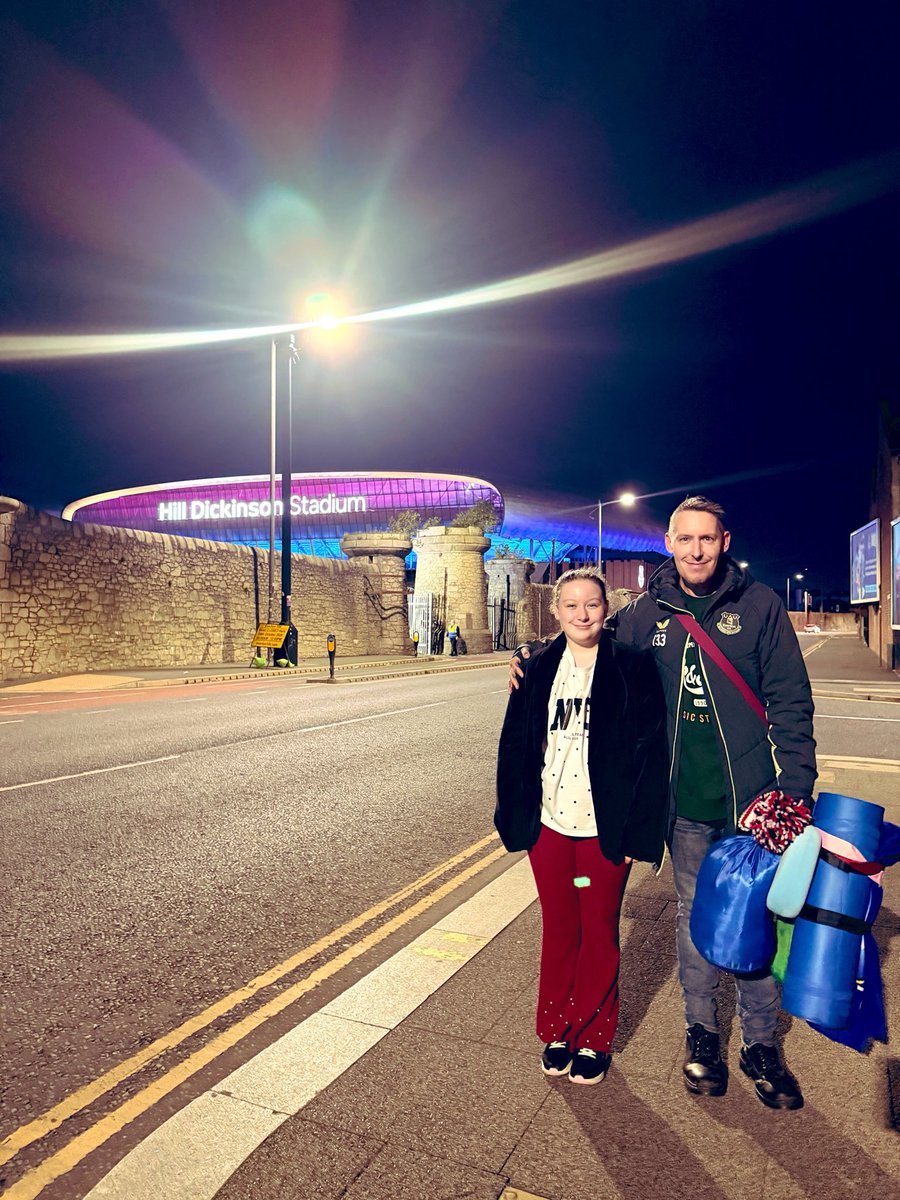 ditchy1977's tweet photo. Here we go…. Ready to do my 5th @EITC SLEEPOUT doing 3 at #Goodisonpark and my 2nd at @EvertonStadium proud to do my bit for this amazing charity for our great family club @Everton #evertonsleepout2026 #hilldickinsonsleepout #evertonsleepout https://t.co/Lwc9QIAOtJ