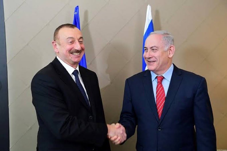 sofiyeniden's tweet photo. Geceye iki orul orul oevladı bırakalım https://t.co/1Pgvx9Aoc1