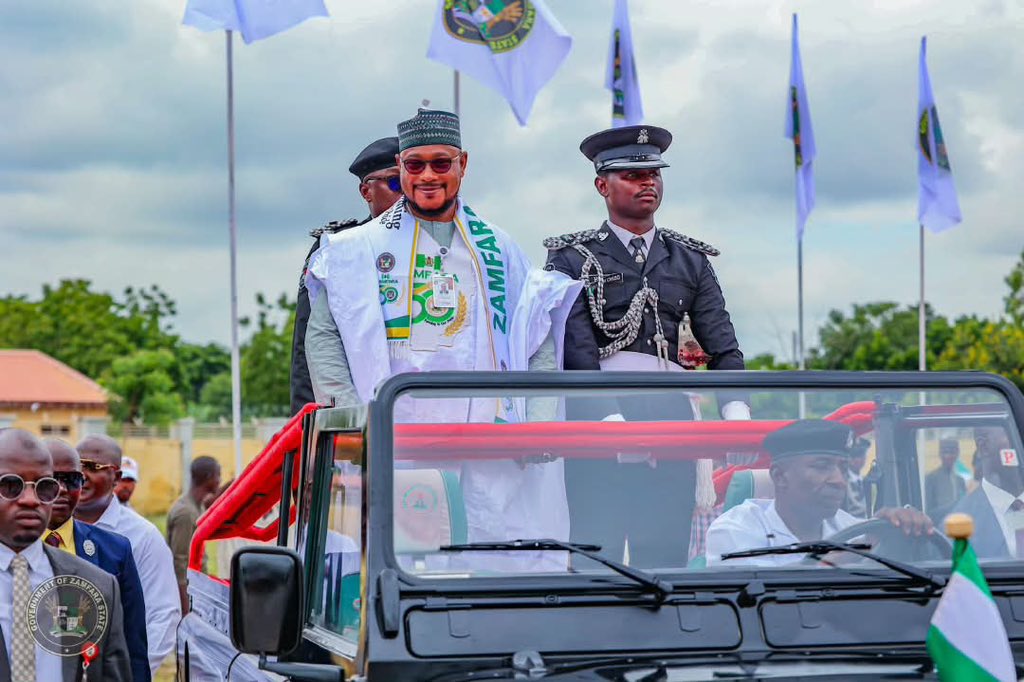 Maryamerrh's tweet photo. PRESS STATEMENT

ZAMFARA @ 30: GOV. LAWAL COMMISSIONS INFRASTRUCTURE PROJECTS, DECLARES HIS RESCUE MISSION A SUCCESS

Governor Dauda Lawal declared that his administration's rescue mission is transforming Zamfara State across critical sectors.

On Thursday, the governor began a series of events and project commissioning to mark Zamfara State's 30th Anniversary.

The 30th Anniversary and commissioning were attended by the Pioneer Military Administrator of Zamfara State, Col. Jibril Bala Yakubu (Rtd.), former governors Ahmed Sani Yarima and Mahmud Aliyu Shinkafi, and other dignitaries.

During his speech at the National Independence Day parade and Zamfara's 30th Anniversary at the Trade Fair Complex in Gusau, Governor Lawal said Zamfara has moved from despair to an era of clear execution, transparency, and sustainable development.

He said, "Today, we join Nigerians in celebrating Independence Day and mark three decades since Zamfara State was created on October 1, 1996. Alhamdulillah for Allah's grace, mercy, and protection that have guided us through trials and triumphs, uniting us in a shared destiny.

"As we watched our gallant security forces, paramilitary agencies, vibrant students and youth march in unity on this parade ground, we were reminded of the resilience that defines the Nigerian spirit and, most specifically, the strength of character of our people.

"We must reflect intentionally on the profound sacrifices of our founding fathers, who fought tirelessly to break the chains of colonial rule and give birth to a free, sovereign nation. We owe them an eternal debt of gratitude for protecting this country's unity, peace, and territorial integrity.

"As we look forward to the next decade, we must understand that true independence demands collective responsibility. Government alone can't do this. I call on traditional rulers, religious scholars, civil servants, traders, and our resilient youth to unite. We must set aside divisions—ethnic, political, sectarian—and protect the peace we fought for."

On Friday, Governor Lawal commissioned phase III of the renovated and modernised J.B. Yakubu Secretariat in Gusau as part of his effort to rebuild government institutions and create a modern, efficient, technology-enabled, results-oriented Public Service for Zamfara State.

The J.B. Yakubu Secretariat houses critical Ministries, Departments, and Agencies whose responsibilities span virtually every aspect of governance and service delivery.

Governor Lawal said modernising the Secretariat will deepen coordination among MDAs, strengthen communication, promote institutional synergy, and support faster, more effective implementation of government decisions.

"Today's occasion is significant as we welcome His Excellency, Col. Jibril Bala Yakubu (Rtd.), Zamfara's pioneer Military Administrator, after whom this Secretariat is named. As Zamfara marks thirty years since its creation, it's fitting that a leader from our foundation is here to witness this milestone."

Earlier, the pioneer Military Administrator of Zamfara State, Col. Jibril Bala Yakubu (Rtd.), lauded Governor Lawal's giant strides, particularly in infrastructure, education, and health.

On the same Friday, His Eminence, the Sultan of Sokoto, Alhaji Muhammadu Sa'ad Abubakar III, CFR, mni, commissioned the reconstructed and remodelled Jumu'at Mosque (Yardole) and its attached shopping complex.

The mosque, named after Malam Sambo Dan Ashafa, a renowned Islamic scholar and companion of the great (MUJADDADI) and leader of the 1st Sokoto Jihad, Sheikh Uthman Ibn Fodiyo, will also serve as an Islamic and research learning centre.

SULAIMAN BALA IDRIS
Spokesperson for the Zamfara Governor
October 02, 2026