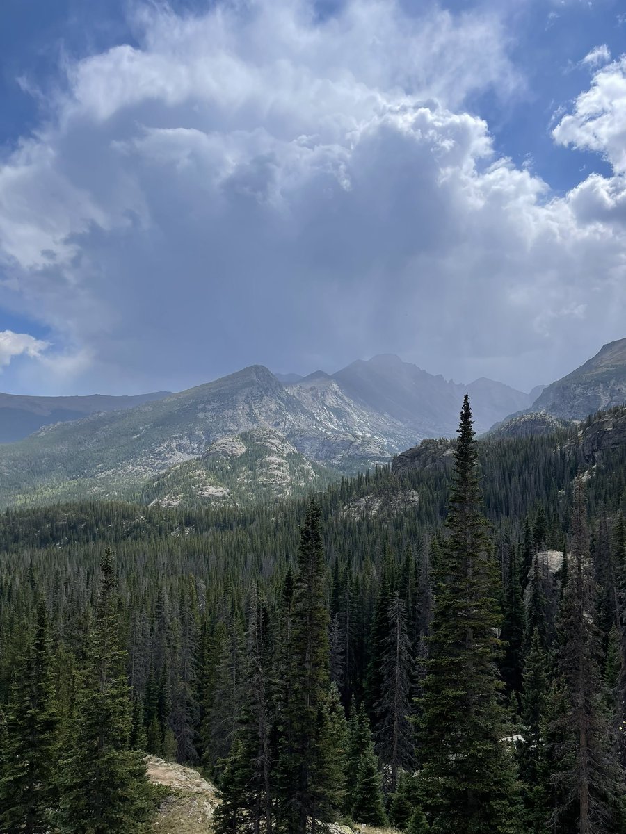 Emma21xh's tweet photo. 📍Bear lake, Denver, Colorado, USA https://t.co/1c7MVQS5iR
