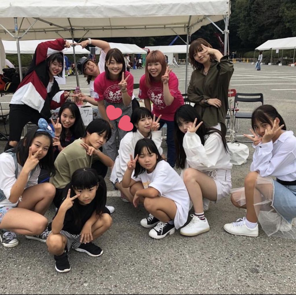 crazyoverni_ki's tweet photo. ni-ki, who grew up surrounded by women and didn't know how to make friends with other boys, but luckily, jake was there to help him❤️‍🩹 https://t.co/ENMcyXdMCs