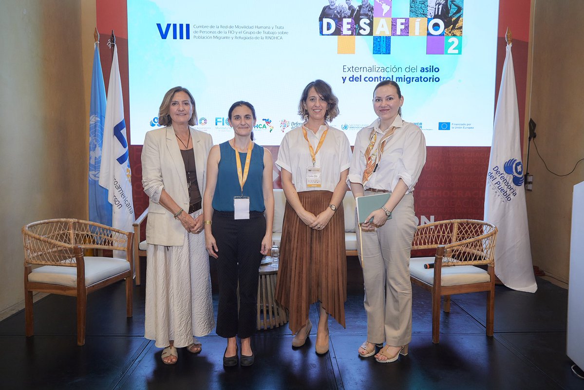 OACNUDH's tweet photo. Detrás de una mejor protección de los derechos de las personas migrantes hay un trabajo conjunto, escucha y cooperación sostenida.

En #Cartagena, durante la VIII Cumbre de la @OmbudspersonFi y la @RINDHCA, ONU Derechos Humanos acompaña a @DefensoriaCol y @DEFENSORIAEC en la presentación de su informe conjunto sobre la situación migratoria y de derechos humanos en la frontera entre #Colombia y #Ecuador.

Un esfuerzo que refleja la asistencia técnica y el trabajo sostenido de nuestra Oficina con las instituciones nacionales de #DDHH de la región, para fortalecer la protección de las personas en movilidad humana.

Con el apoyo de @AECID_es