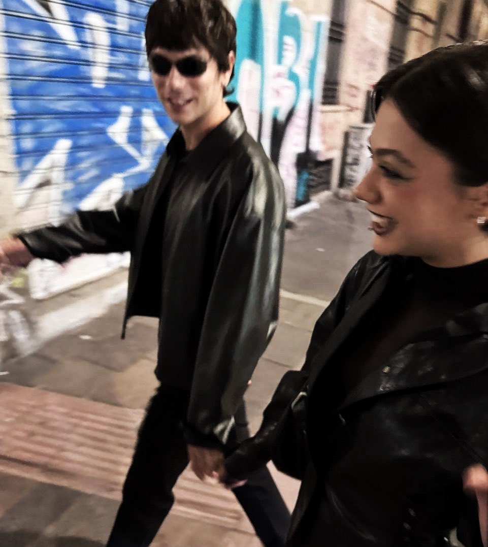 maniaxcale's tweet photo. 🖤🖤🖤 https://t.co/oLRCEpjI5N