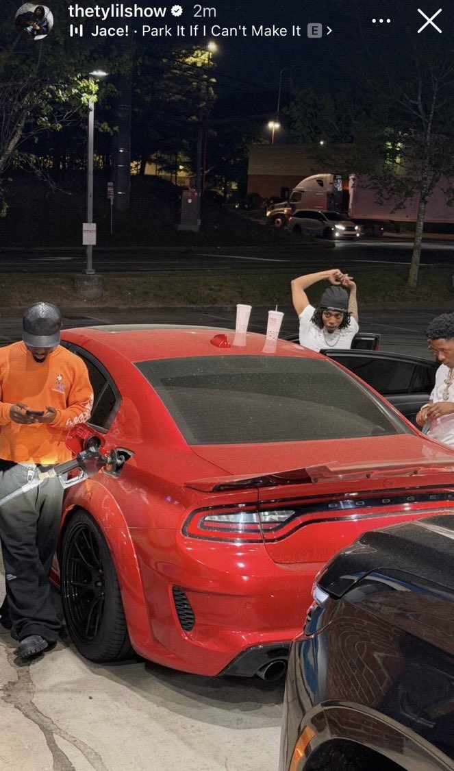 b3atboxbandit's tweet photo. Nigga was plotting the whole time https://t.co/zA6zh2y5dY