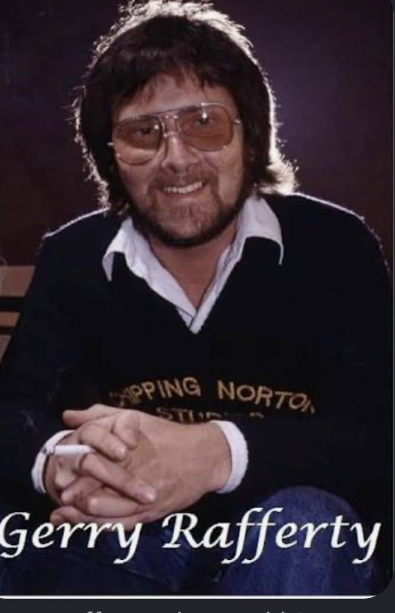 trojanrabbit64's tweet photo. #MusicianMusicMashup 
Gerry Across The Mersey. https://t.co/hbK82wNSmp