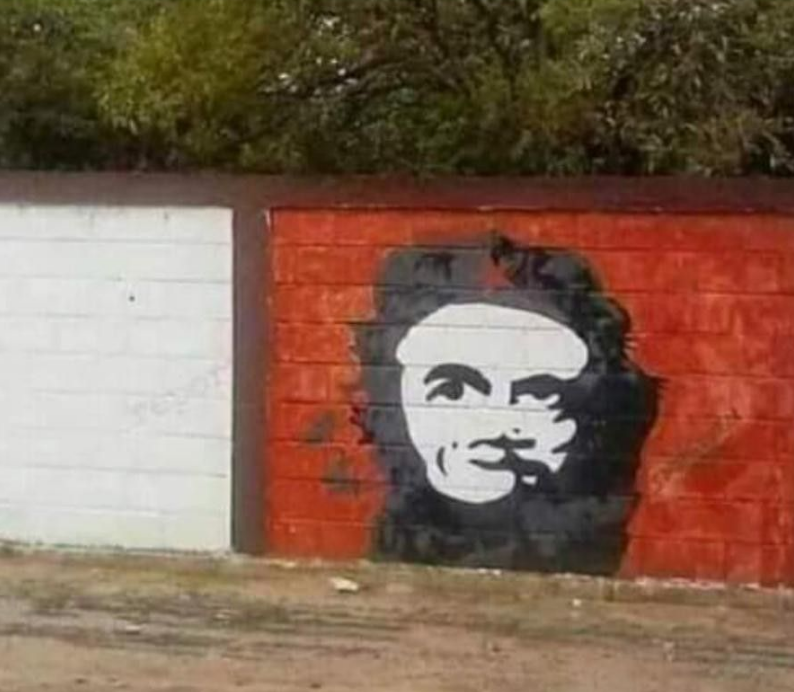 CubaOrtografia's tweet photo. «Hañta la vitoria ñiempre».

El Ñe Guevaña. https://t.co/GI75fZxO21