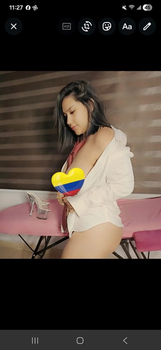 evediosa18's tweet photo. Vamos a pasar un fin de semana juntos,, quien para estar con esta rica colombiana 🇨🇴 🇨🇴 https://t.co/uup5EY48Dk