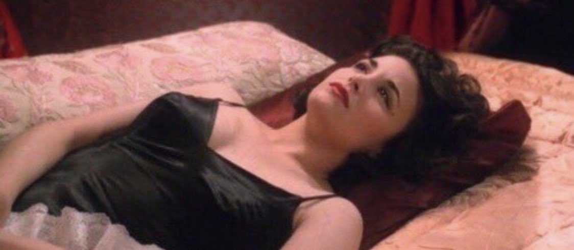 Vesper_2005's tweet photo. me deciding if i should smoke, masturbate, or kill myself https://t.co/wdIrvXZbpx