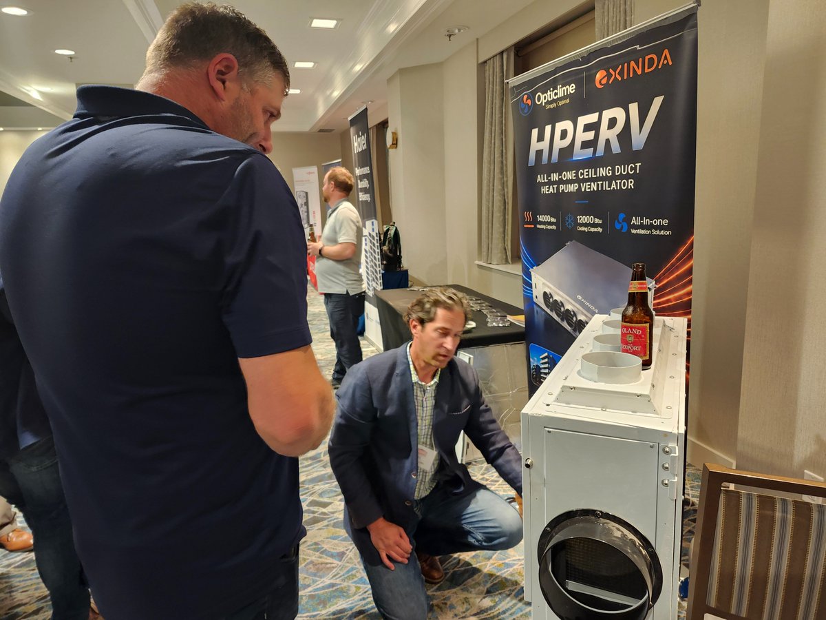 KerrSmartEnergy's tweet photo. This week we hosted our first Kerr Applied Connections event. We’re thrilled to have brought together a diverse group of professionals from the commercial HVAC industry to learn from the Kerr Applied team, our vendors, and each other.

Thank you to all our sponsors. https://t.co/zDVBuMW7Ug