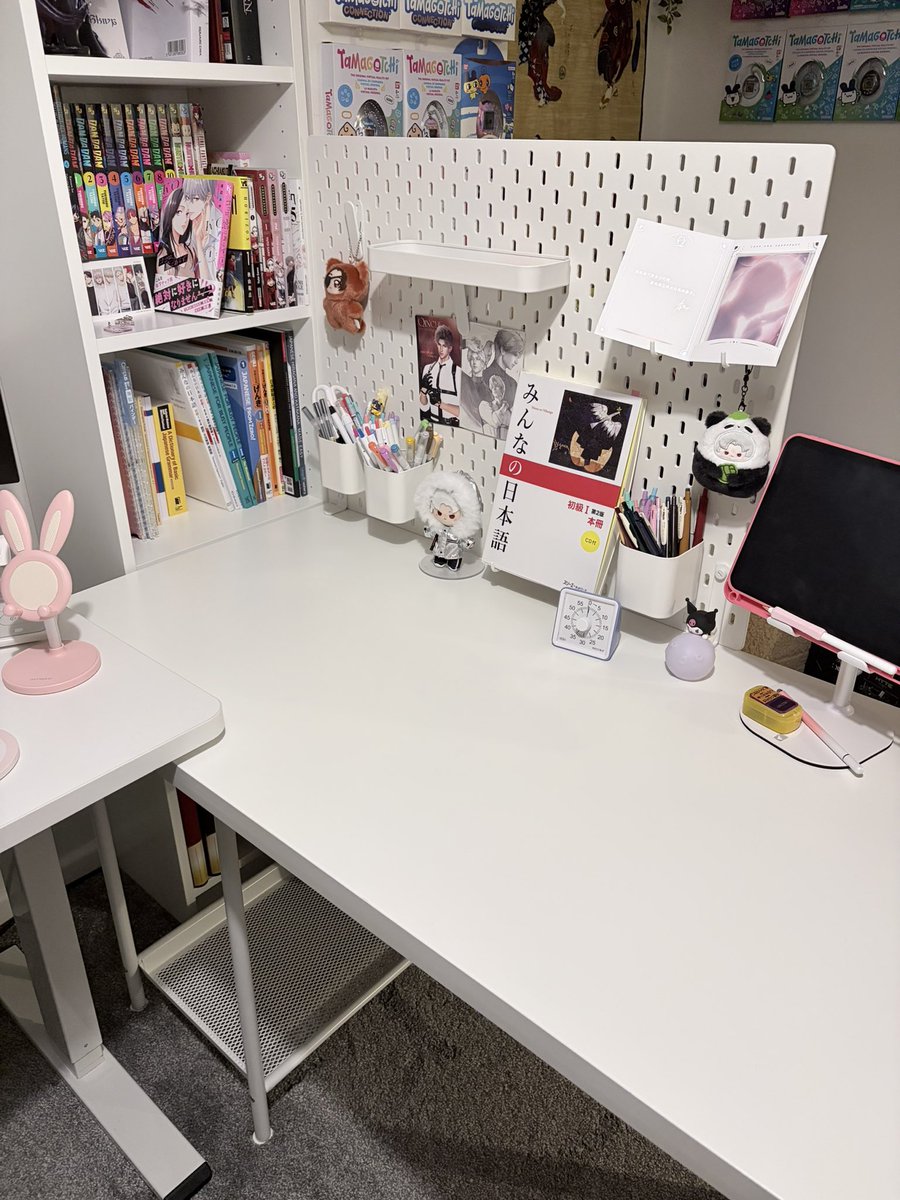 kerrirat's tweet photo. spent my evening building a bookcase &amp; extra desk so I have more surface to work around

I also needed more storage 😩

the rest of my office is an absolute mess now but I’m too tired to tidy it up today 🫠 https://t.co/yooH8uEBCh