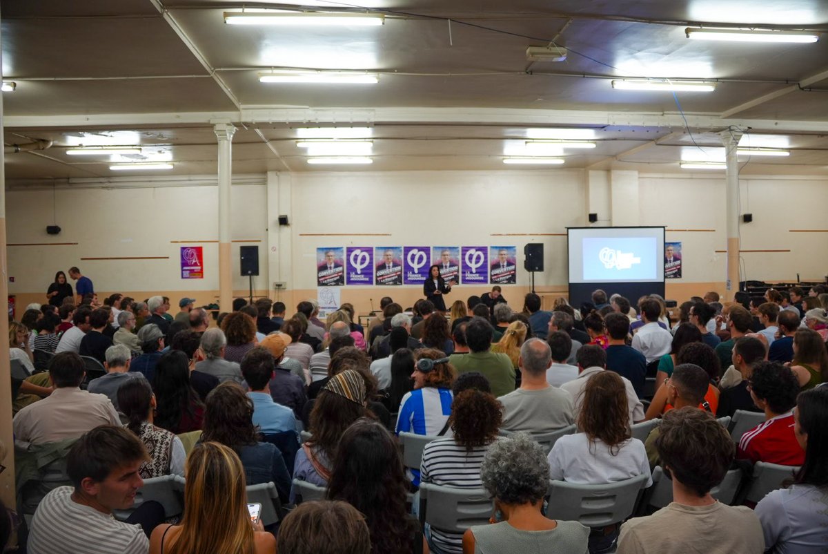 Mobilisation lycéenne, bataille budgétaire, campagne présidentielle : les prochains combats se préparent dès maintenant !

J’ai ouvert les discussions lors de notre Assemblée insoumise parisienne, devant une salle pleine à craquer et déterminée à passer à l’action.