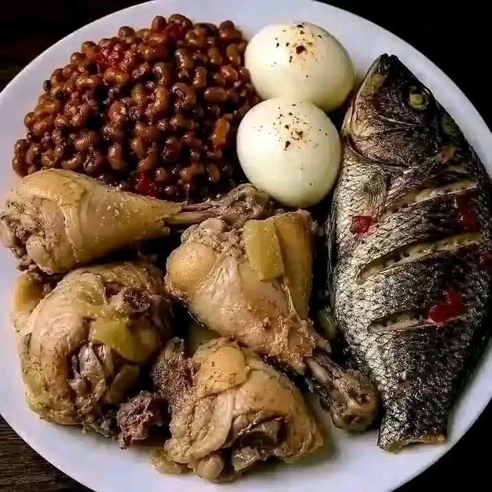 zoetjesheeftX's tweet photo. Huu msosi hunaonekana uko baridi 😂😂 https://t.co/hTz0KYfXHE