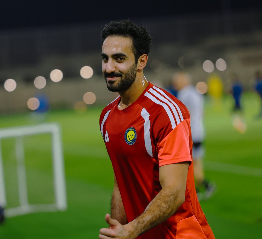 ANC_Updates's tweet photo. 🚨Breaking: Al Nassr’s Goalkeeper Nawaf al Aqidi is back on training today after injury during the international matches.

#Alnassr #latestnews #footballnews https://t.co/GV5KzgCwHF